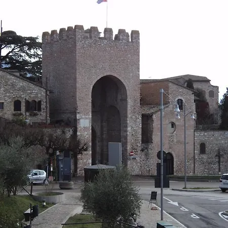 A Casa Tua אסיסי